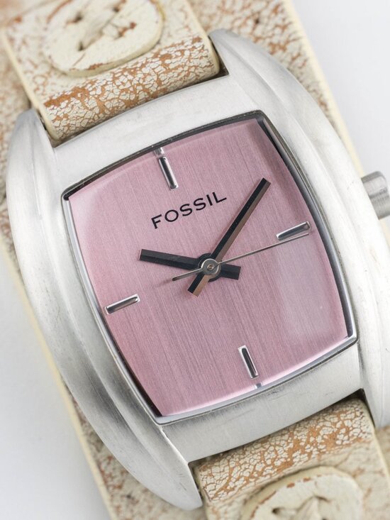 Fossil Genuine Leather Band Quartz Analog Women\'s Watch New Battery